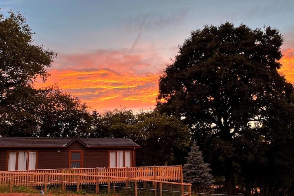 The Lodge At Meadow Hope Hereford Exterior foto
